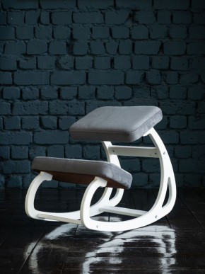 Балансирующий коленный стул Конёк Горбунёк (Белый) в Верхней Пышме - verhnyaya-pyshma.mebel-74.com | фото